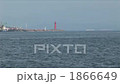 Red and white lighthouse 1866649