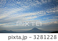鱗雲と富士山 3281228