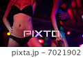 Erotic dance   7021902