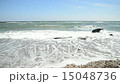 Sea cost with waves, sand and stones 15048736