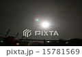 伊丹空港千里川土手の夜間着陸シーン 15781569