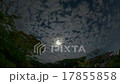 流れる雲とスーパームーン 17855858