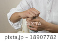 打開罐裝飲料 18907782