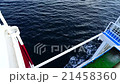 波を切る船 21458360
