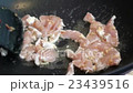 Stewing pieces of chicken 23439516