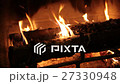 暖炉の炎 27330948