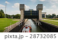 Time lapse Sluices Wijk bij Duurstede 28732085