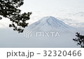 Timelapse mount fuji and moving fog in the morning 32320466