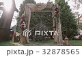 arch for the wedding ceremony 32878565