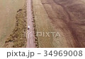 大地を走る車 ドローン空撮 : 熊本 阿蘇 34969008