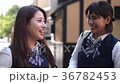 スマホで自撮りする女子高生の動画素材