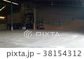 Loaders are preparing the grain in the warehouse. 38154312