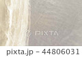 浪潮在沙灘上擊敗 44806031