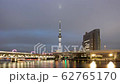 [タイムラプス]隅田川橋梁の特別ライティング「桜(花舞う)」と東京スカイツリー(広角フィクス) 62765170