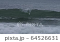 海浪襲擊了面向太平洋的海岸 64526631