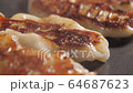 Pan-fried gyoza 64687623