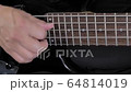 エレキベース演奏 64814019