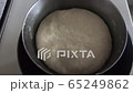 Bread dough fermented with hot water (silent) 65249862