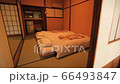 旅館的房間 66493847