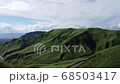阿蘇　根子岳の麓 68503417