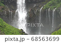 華厳の滝 68563699