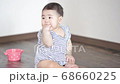 ご機嫌な赤ちゃん 68660225