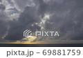 Evening view of Miyakojima, flowing clouds 69881759