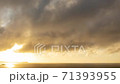 Resort sunset time-lapse reflected on the beautiful sea surface 71393955