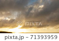 Resort sunset time-lapse reflected on the beautiful sea surface 71393959