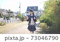 小学生 女の子 制服 の動画素材 [73046790]