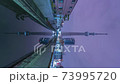 時間流逝東京天空樹Oshiage淺草下午東京夜晚的天空雲橋鋼架六ken橋垂直垂直視頻 73995720