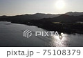 浜名湖と山の空撮映像 75108379
