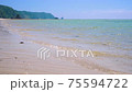 Beautiful natural "Kayo Beach" in the eastern part of the main island of Okinawa. There are few people in the state of emergency for the new Corona. 75594722