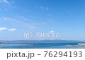 [Toyama Prefecture] In spring, a time lapse overlooking the direction of Himi from the coast of Takaoka 76294193