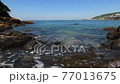 The beach where you can see Mt. Fuji 77013675