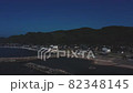 空撮　出雲崎港と夕凪の橋　新潟県出雲崎町　きれいな海と青い空 82348145