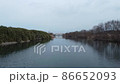 ドローンで川の空撮 86652093