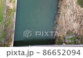 ドローンで川の空撮 86652094