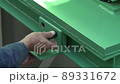 ネジ締め 89331672