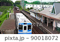 快速みえとすれ違いをするイセⅢ形気動車 90018072