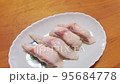 イトヨリダイの酢じめ握り 95684778
