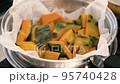 Steamed pumpkin 95740428