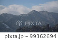 下雪天的山景 99362694