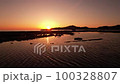 夕日の浜辺6 100328807