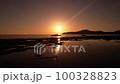 夕日の浜辺17 100328823