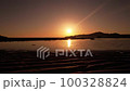 夕日の浜辺18 100328824