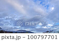 颱風過後的風雨如磐的天空 100797701