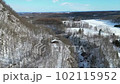 日本の北海道の帯広の雪景色をドローン空撮 102115952