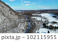 日本の北海道の帯広の雪景色をドローン空撮 102115955