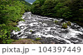 川の流れ 104397449